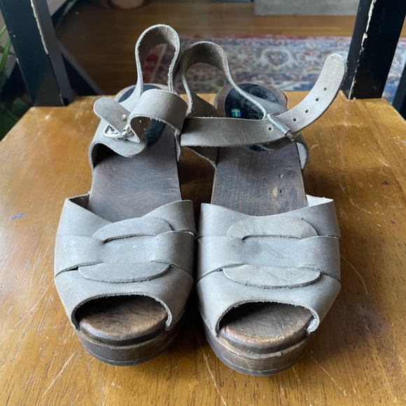 Lotta’s From Stockholm Clogs - Picture 2 of 4